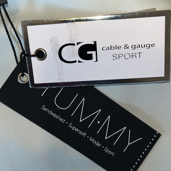 Cable & Gauge Sport Long line top/ dress. Yum.My soft, stretch fabric S. L. Blk. - Picture 12 of 14